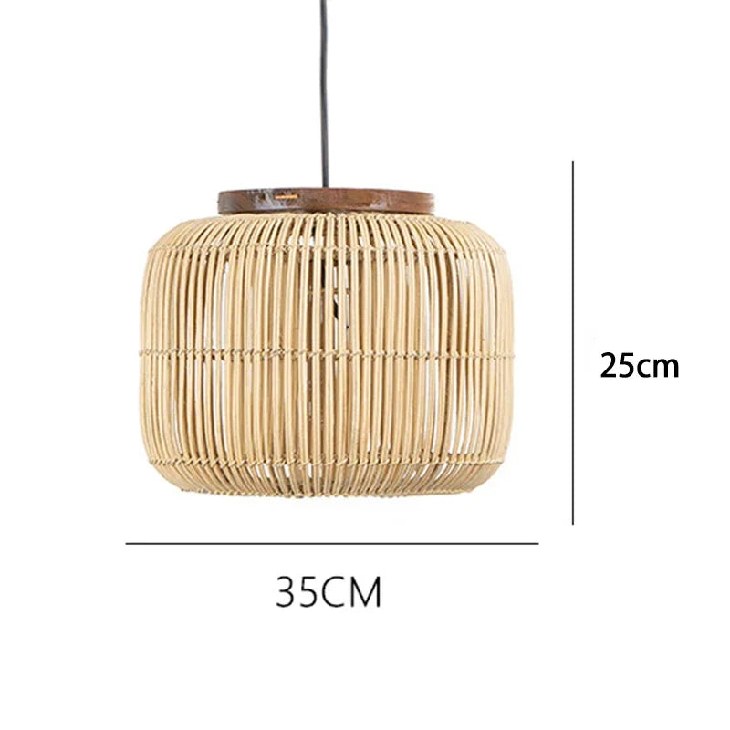 Lampe suspendue en rotin du Japon Wabi Sabi.